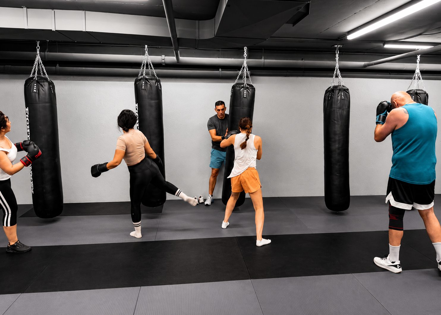 Adult beginners training boxing at DKM Academy in Thornhill